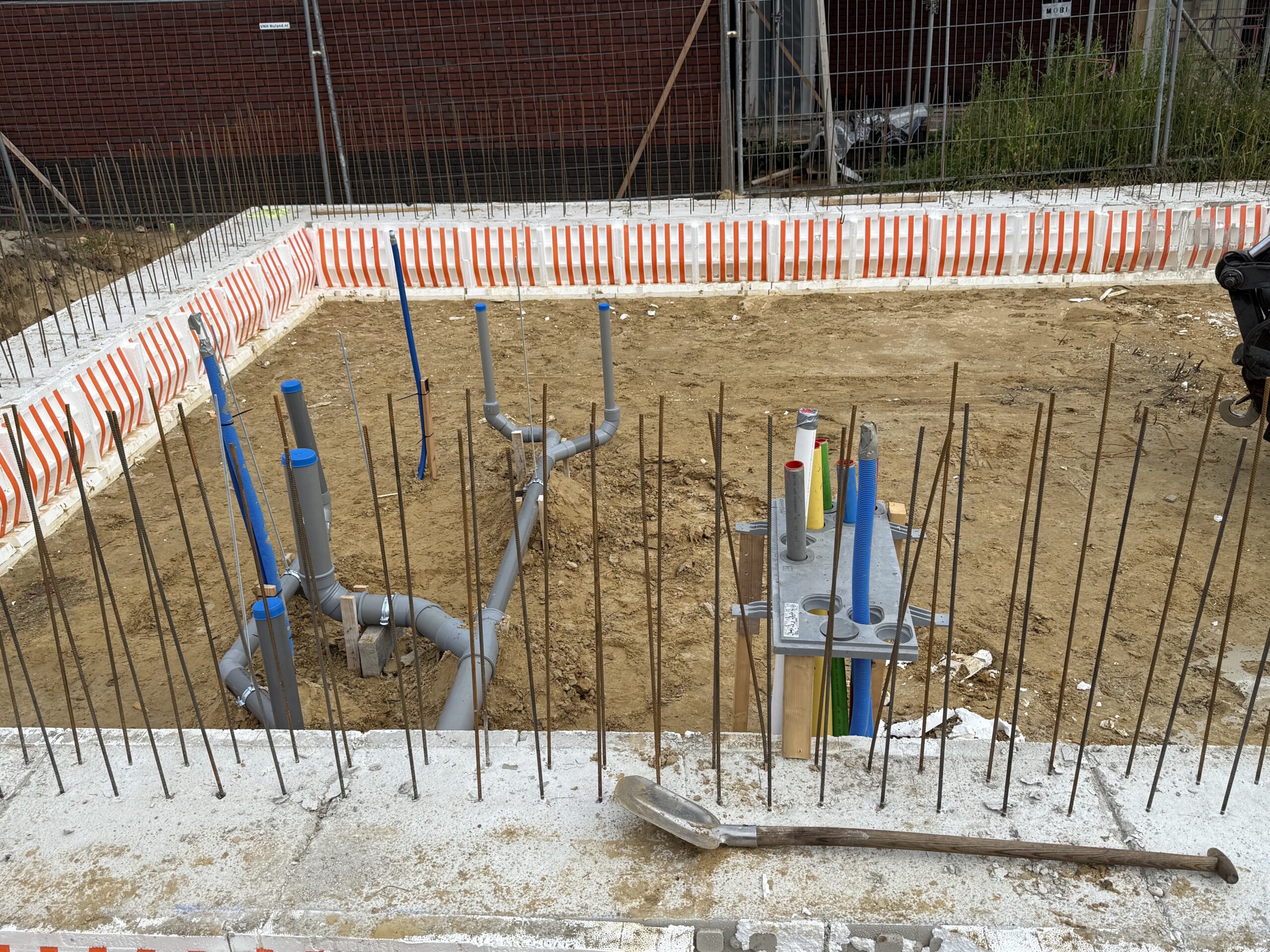 Isolatiekisten gestort